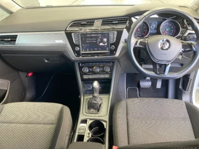 Volkswagen GOLF TOURAN