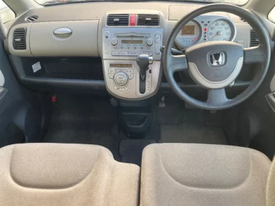 Honda LIFE  с аукциона в Японии