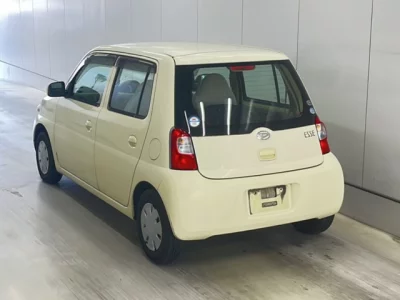 Daihatsu Esse  с аукциона в Японии