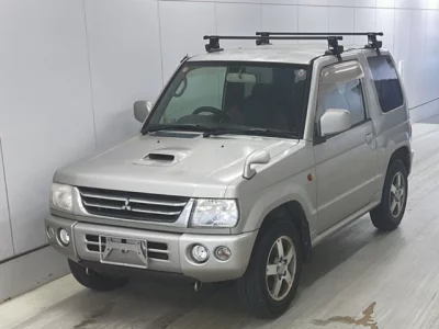 Mitsubishi PAJERO MINI