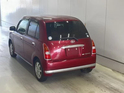 Daihatsu MIRA