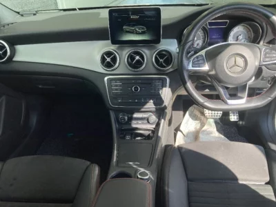 Mercedes-Benz CLA CLASS