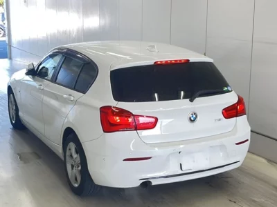 BMW 1-Series  с аукциона в Японии