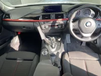 BMW 3-Series лот № 133 оценка 3.5  с аукциона в Японии 3