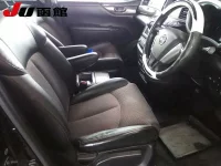 Nissan ELGRAND лот № 9005 оценка R  с аукциона в Японии 8