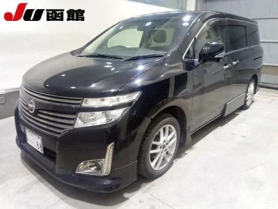 Nissan ELGRAND  с аукциона в Японии