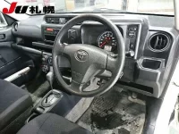 Toyota SUCCEED лот № 1016 оценка 3.5  с аукциона в Японии 2