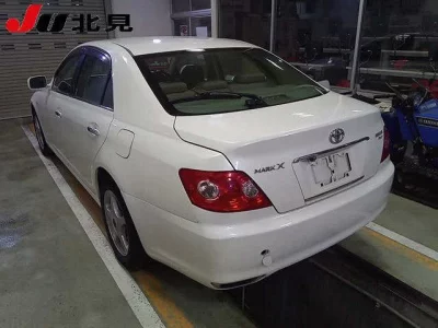 Toyota MARK X  с аукциона в Японии