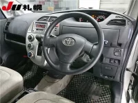 Toyota RACTIS лот № 3010 оценка -  с аукциона в Японии 2