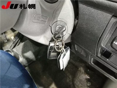 Toyota SIENTA  с аукциона в Японии