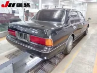 Toyota CROWN лот № 8010 оценка R  с аукциона в Японии 8