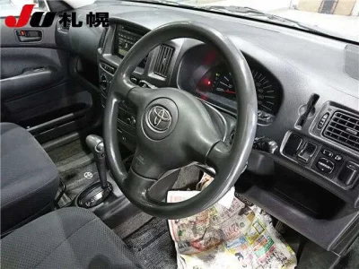 Toyota PROBOX  с аукциона в Японии