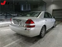 Toyota MARK II лот № 67 оценка R  с аукциона в Японии 1