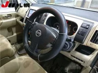 Nissan SERENA лот № 41 оценка R  с аукциона в Японии 2