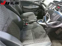 Honda FIT лот № 47 оценка 3  с аукциона в Японии 4