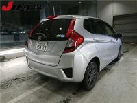 Honda FIT лот № 47 оценка 3  с аукциона в Японии 1
