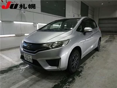 Honda FIT  с аукциона в Японии