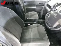 Toyota NOAH лот № 82 оценка R  с аукциона в Японии 4