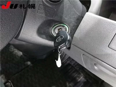 Toyota NOAH  с аукциона в Японии