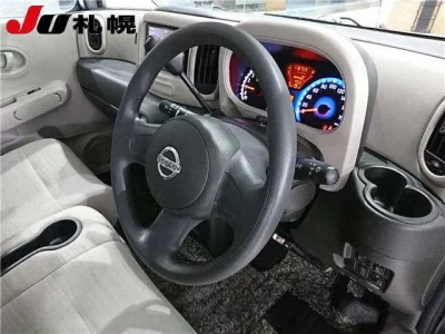 Nissan CUBE  с аукциона в Японии