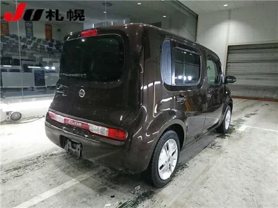 Nissan CUBE  с аукциона в Японии