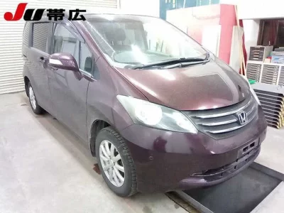 Honda FREED  с аукциона в Японии