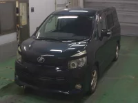 Toyota VOXY лот № 40 оценка 3.5  с аукциона в Японии 5