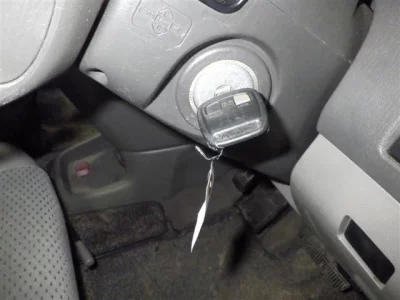 Nissan ELGRAND  с аукциона в Японии