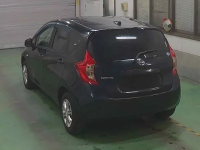 Nissan NOTE  с аукциона в Японии