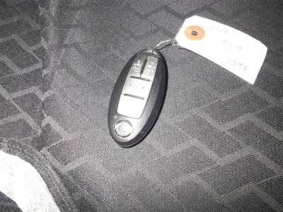 Nissan SERENA  с аукциона в Японии