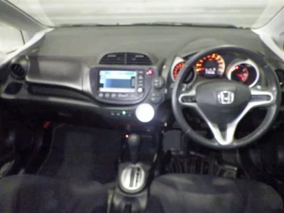 Honda FIT  с аукциона в Японии