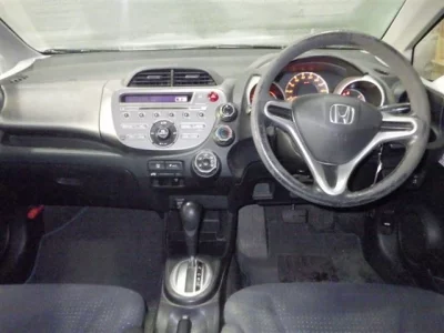 Honda FIT  с аукциона в Японии