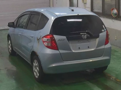 Honda FIT  с аукциона в Японии