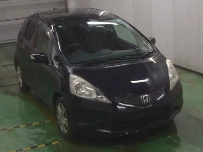 Honda FIT  с аукциона в Японии