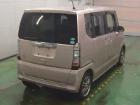Honda N BOX лот № 22 оценка 3  с аукциона в Японии 6