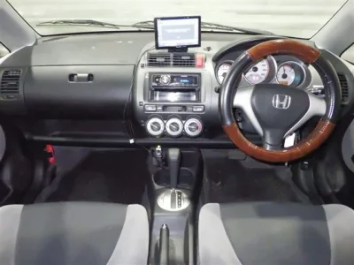 Honda FIT  с аукциона в Японии