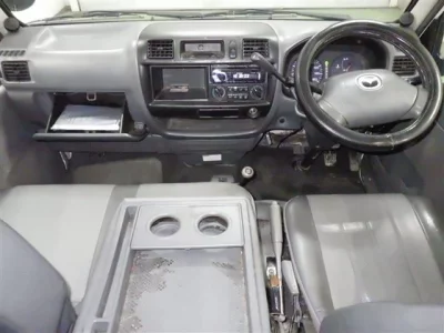 Mazda BONGO VAN  с аукциона в Японии