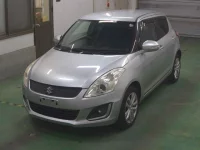 Suzuki SWIFT лот № 3568 оценка R  с аукциона в Японии 5