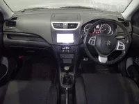 Suzuki SWIFT лот № 79 оценка 3.5  с аукциона в Японии 2