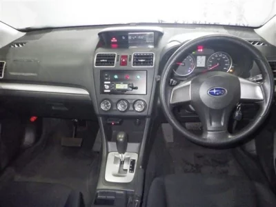 Subaru IMPREZA  с аукциона в Японии