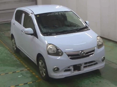 Daihatsu MIRA E S  с аукциона в Японии