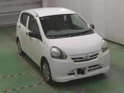 Daihatsu MIRA E S  с аукциона в Японии