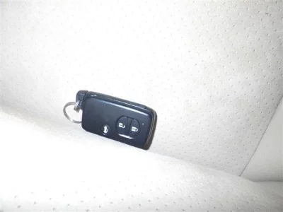 Toyota MARK X  с аукциона в Японии