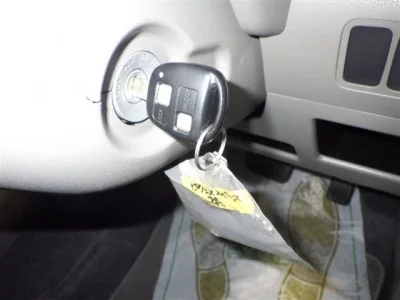 Toyota PIXIS SPACE  с аукциона в Японии