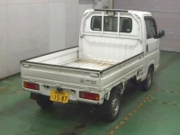 Honda ACTY TRUCK лот № 3597 оценка 4  с аукциона в Японии 6