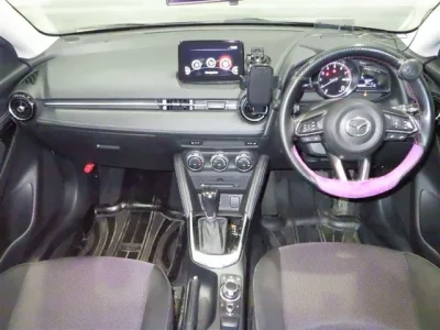 Mazda DEMIO  с аукциона в Японии