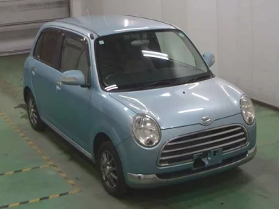 Daihatsu MIRA  с аукциона в Японии