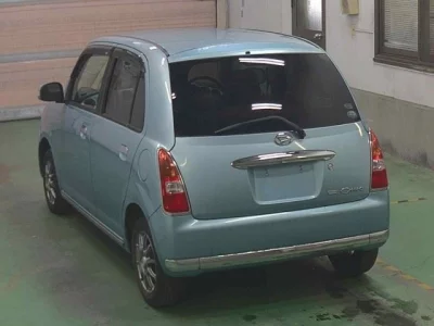 Daihatsu MIRA  с аукциона в Японии