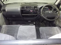 Mazda BONGO VAN лот № 6028 оценка 3  с аукциона в Японии 2