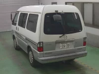 Mazda BONGO VAN лот № 6028 оценка 3  с аукциона в Японии 1